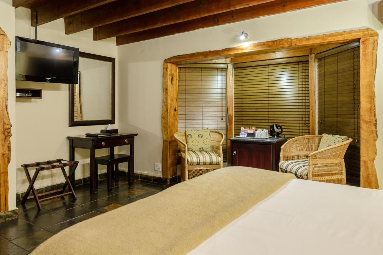 Mongena Private Game Lodge Rust de Winter Dış mekan fotoğraf